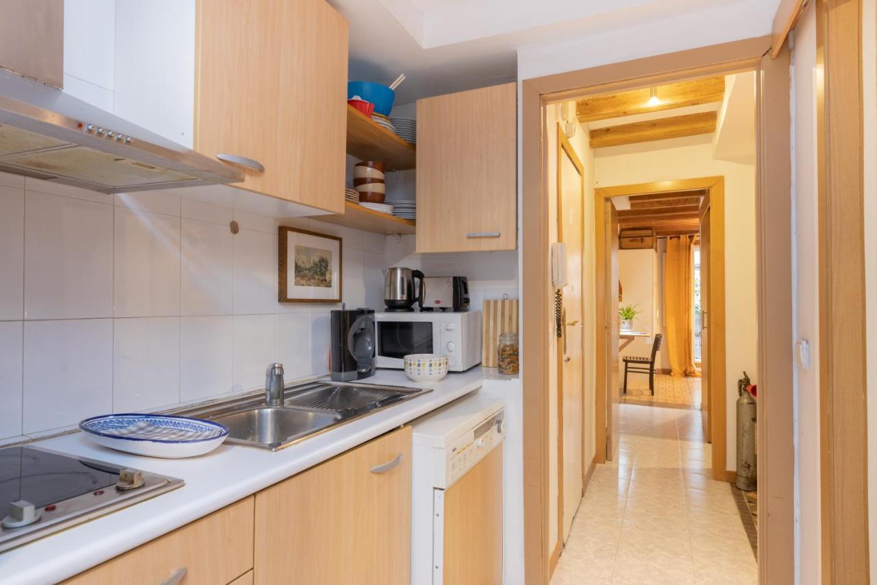 Aparteasy - Central Gracia Apartments Barcelona Exterior foto