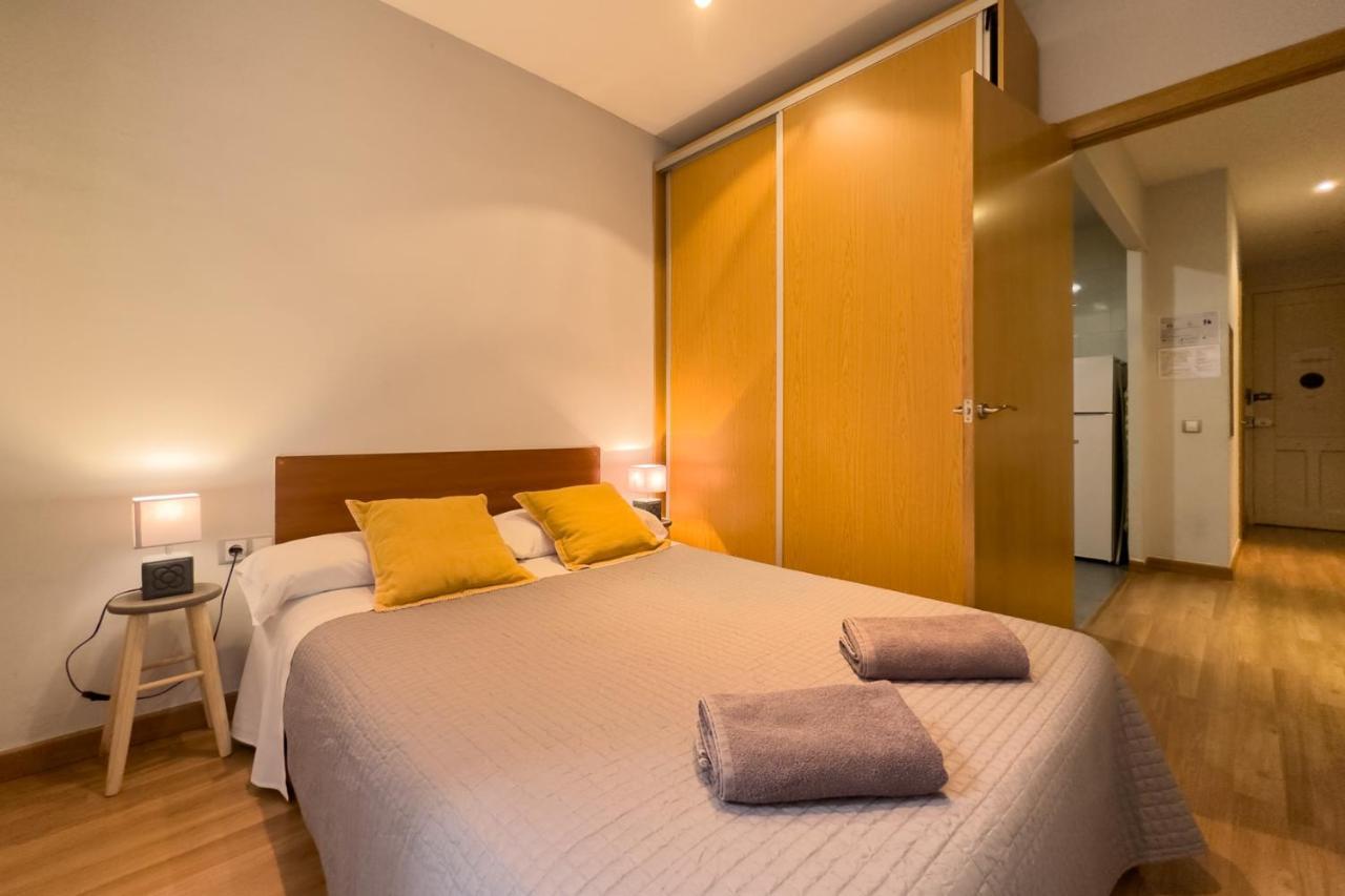 Aparteasy - Central Gracia Apartments Barcelona Exterior foto